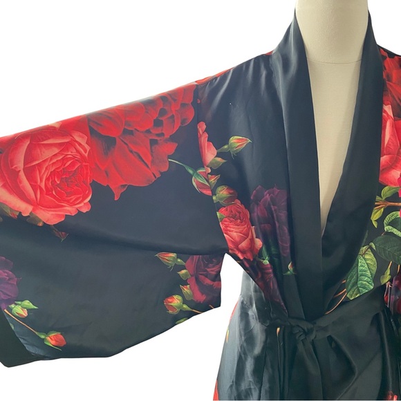 B by Ted Baker Floral Robe - Picture 3 of 5